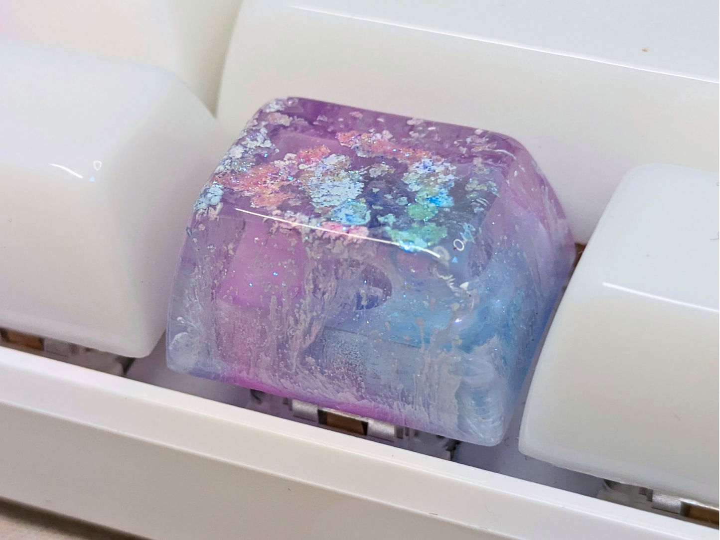 1.25u Artisan Keycap