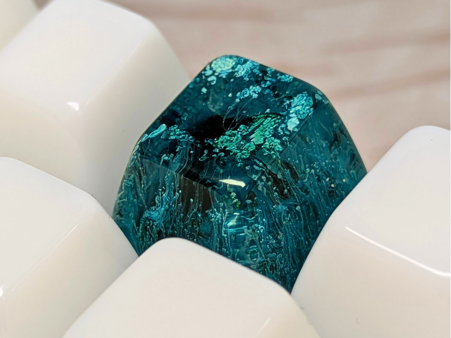 1u Artisan Keycap