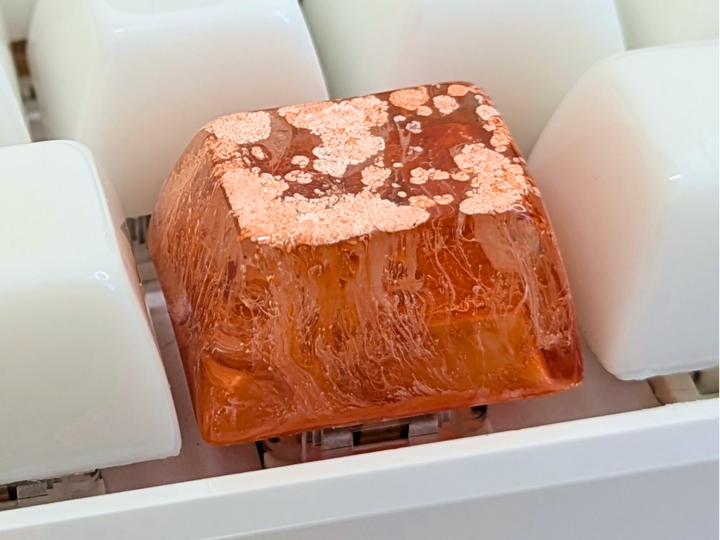 1.25u Artisan Keycap