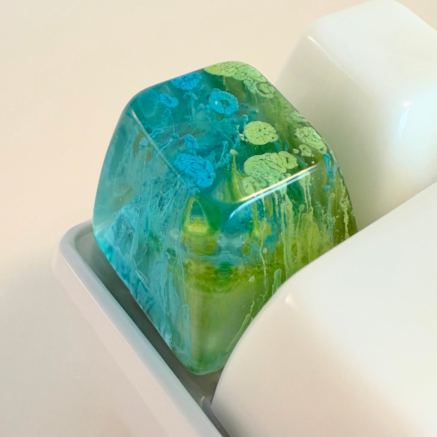 1u Artisan Keycap