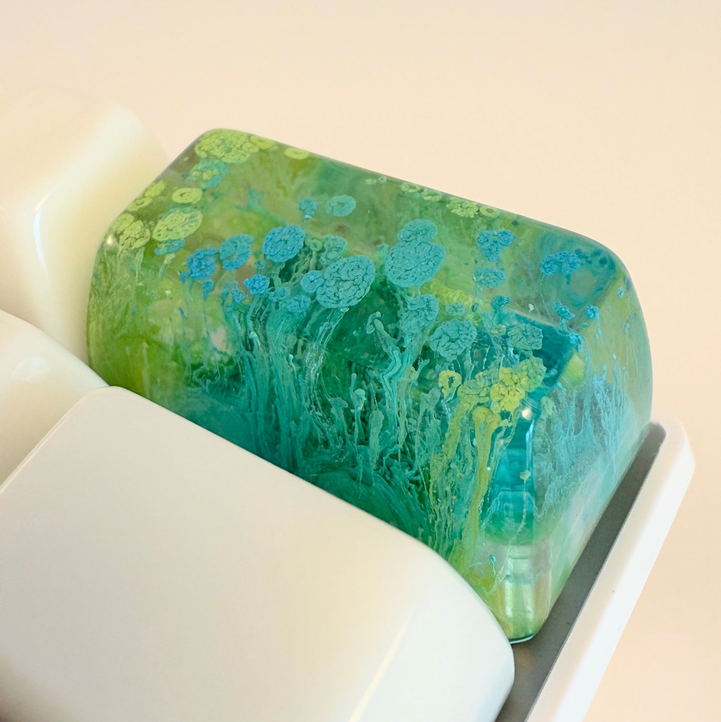 2u Artisan Keycap